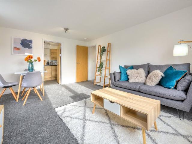 Haybridge Road, Hadley, Telford, Shropshire TF1, 2 bed flat to rent, £1,025 pcm | PrimeLocation