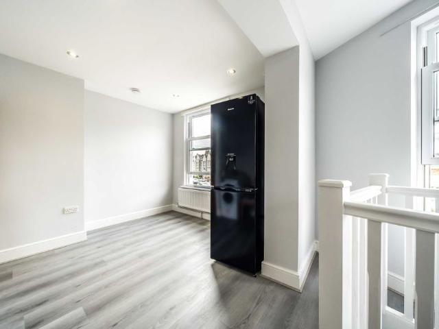 Haydon Park Road, Wimbledon, SW19, London