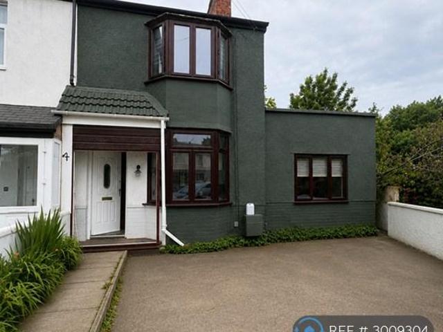 Haydn Road, Liverpool, L14 4 bed semi detached house to rent £1,125 pcm £260 pw