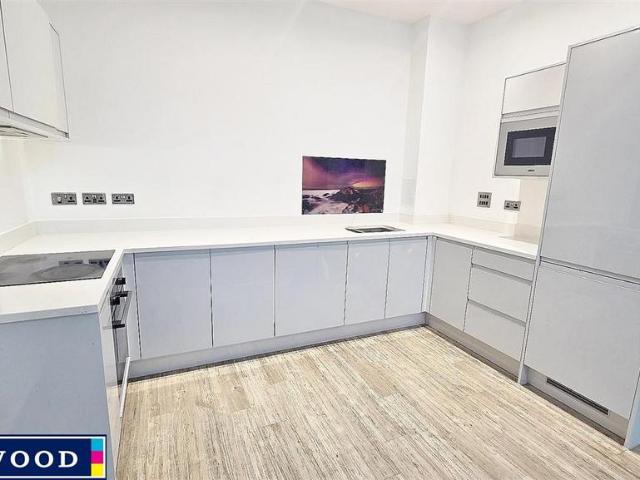 Hayes Town 3 bed terraced house to rent £2,600 pcm £600 pw