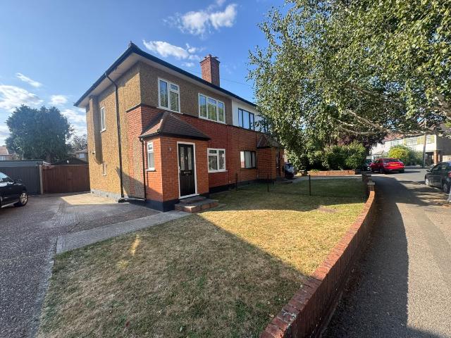 Hayes UB4, 3 bed semi detached house to rent, £2,499 pcm | PrimeLocation