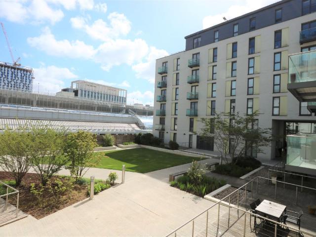 Hayes Apartments, Cathays CF10, 1 bed flat to rent, £950 pcm | PrimeLocation