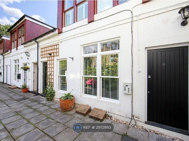 Hayloft, Tooting SW17, 2 bed maisonette to rent, £2,248 pcm | PrimeLocation