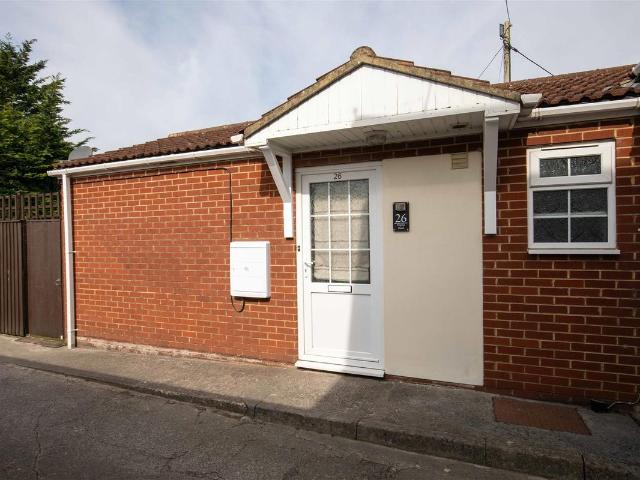 Haynes Road, Westbury BA13, 1 bed semi detached bungalow to rent, £850 pcm | PrimeLocation