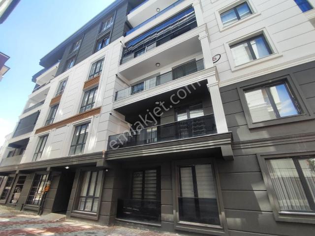 Hazar Gayrimenkulden Alipaşada 3+1 Modern Yaşam Alanı