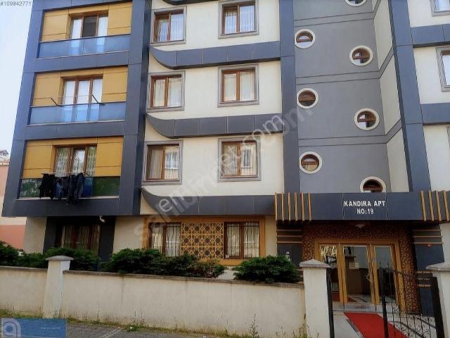 Hazar'dan Acill! E5'e Yakın Site İçerisinde Mükemmel 2+1 Daire