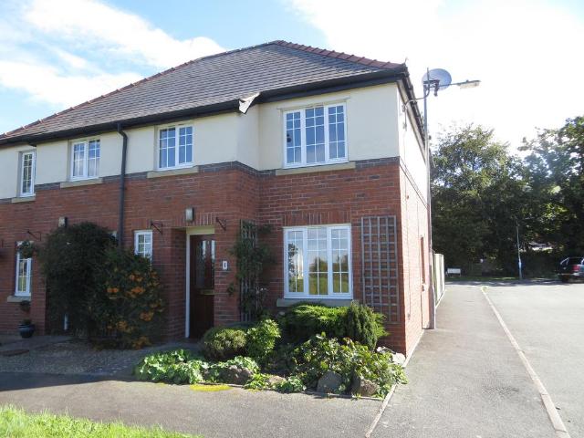 Hazel Close, Trewern SY21 3 bed semi detached house to rent £800 pcm £185 pw