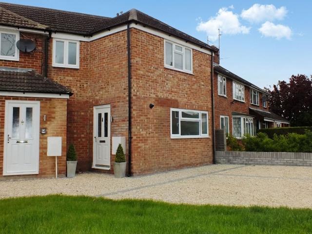 Hazel Crescent, Kidlington OX5, 1 bed end terrace house to rent, £1,400 pcm | PrimeLocation