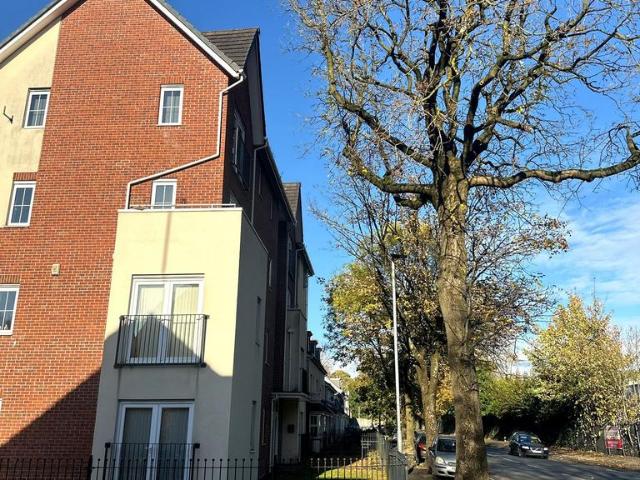 Hazelbottom Road, Manchester, M8 0AJ, United Kingdom | 2 bed apartment for rent #136752050 | Rentberry