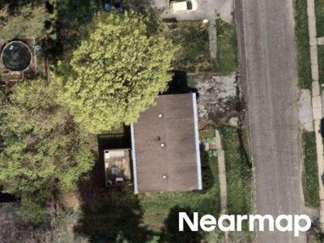 Hazelhurst Ave