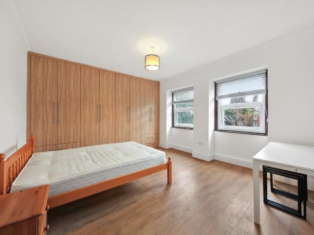 Hazellville Road, Archway N19, 4 bed flat to rent, £3,500 pcm | PrimeLocation