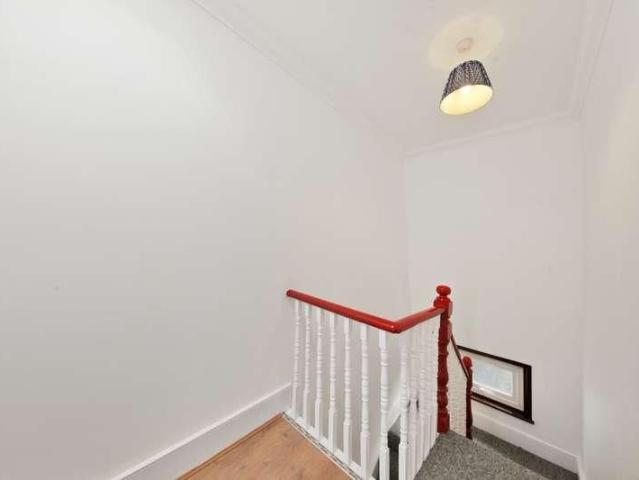 Hazellville Road, Archway, N19