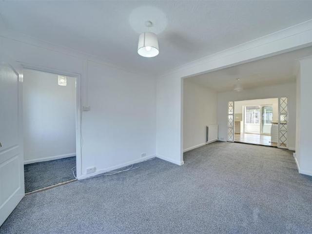 Hazelton Road, Colchester 4 bed house to rent £1,800 pcm £415 pw