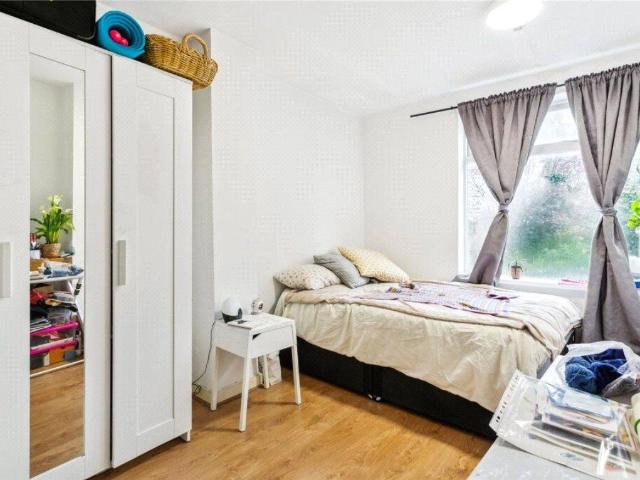 Hazelville Road, Archway, London N19, 3 bed flat to rent, £3,000 pcm | PrimeLocation