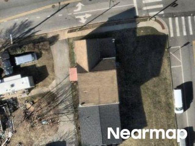 Hazelwood Ave