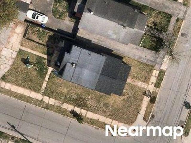 Hazelwood Ave