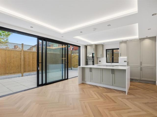 Hazelwood Avenue, Morden SM4, 2 bed flat to rent, £2,475 pcm | PrimeLocation