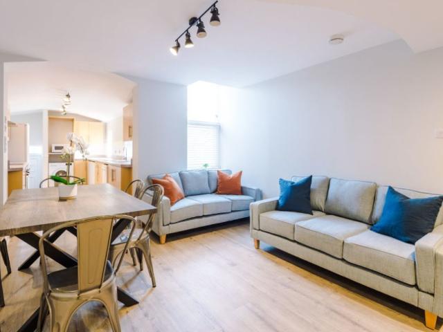 Hazelwood Avenue, Newcastle NE2, 6 bed terraced house to rent, £736 pppm | PrimeLocation