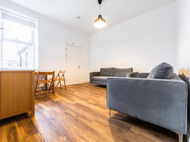 Hazelwood Avenue, Jesmond 6 bed maisonette to rent £3,846 pcm £888 pw