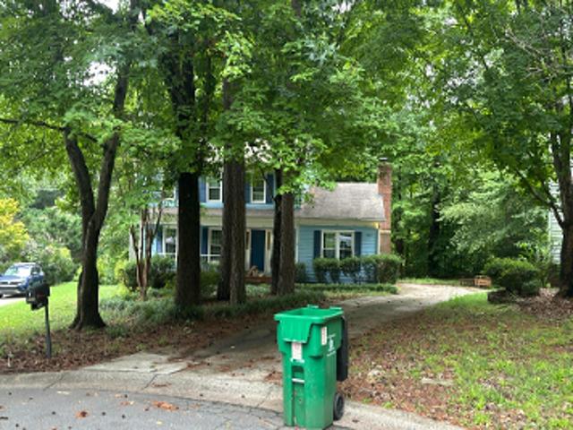 Hazlitt Ct