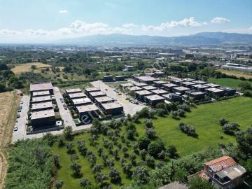 Hb'den 5+1 Satılık Villa, Geniş Cadde Üzeri/köşe Konum/mükemmel Fiyat