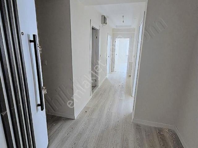 Hg 111 Şarhöyük Mah. Gazi Yakup Satar Cd. Dibi 190m2 4+1 Dubleks