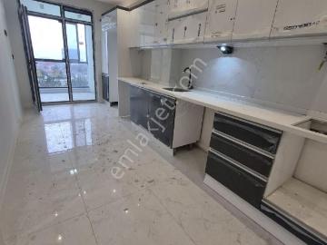 Hg 179 Çamlıca Mah. Önü Açık Birlik Cd. 3+1 Daireler