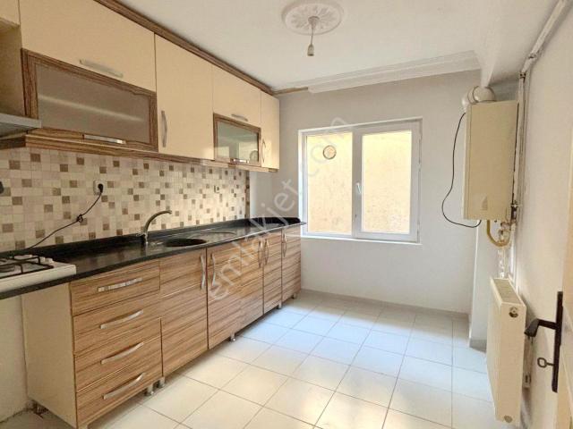 Hemdem Gayrimenkul'den İstasyon'da Merkeze Yakın Asansörlü 3+1 Satılık Daire