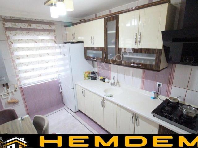 Hemdem Gayrimenkul'den Selçuklu'da Ön Cephe 3+1 Satılık Daire