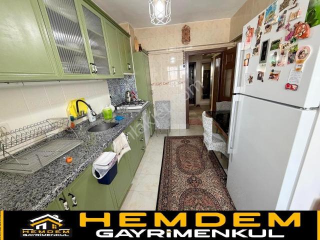Hemdem Gayrimenkul'den Süvari'de Cadde Üstü Arakatda 3+1 Satılık Daire