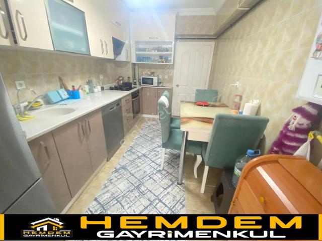 Hemdem Gayrimenkul'den Topçu'da Merkezi Konumda 3+1 Satılık Daire