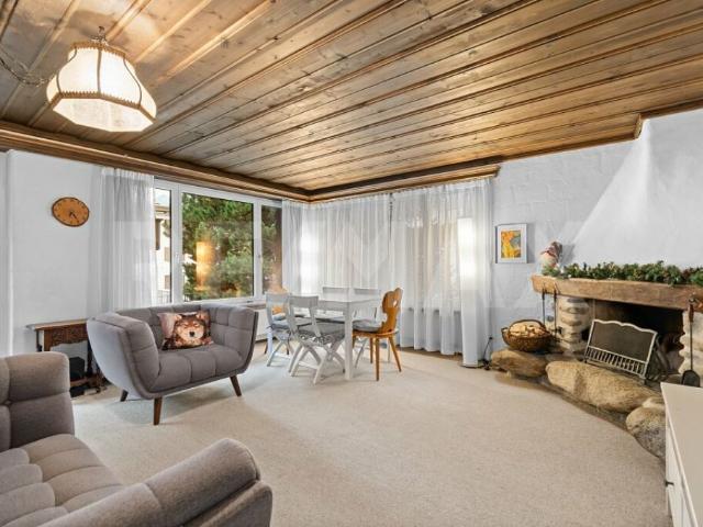 Hemelige 4½ Zimmer Wohnung im Zentrum von Klosters