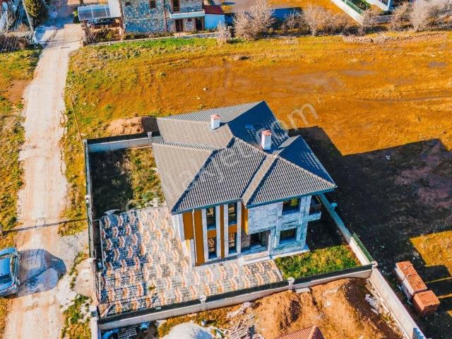 Hemen Taşınmaya Hazır | Köşe Parsel | 5+1 Lüks Müstakil Villa