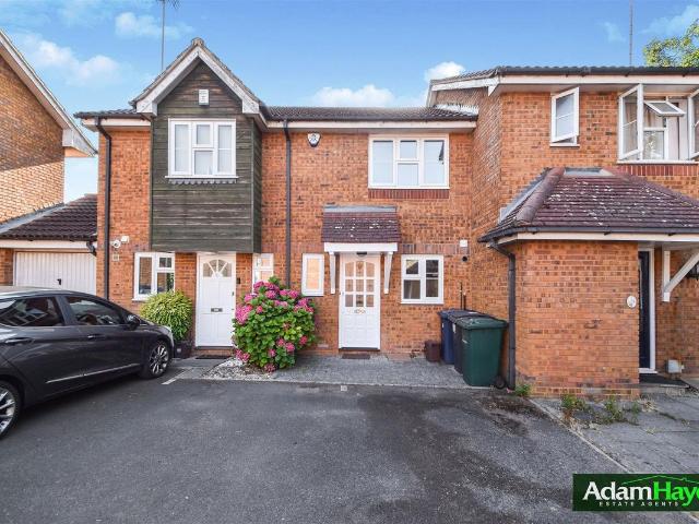 Hemingford Close, North Finchley N12, 2 bed terraced house to rent, £2,200 pcm | PrimeLocation