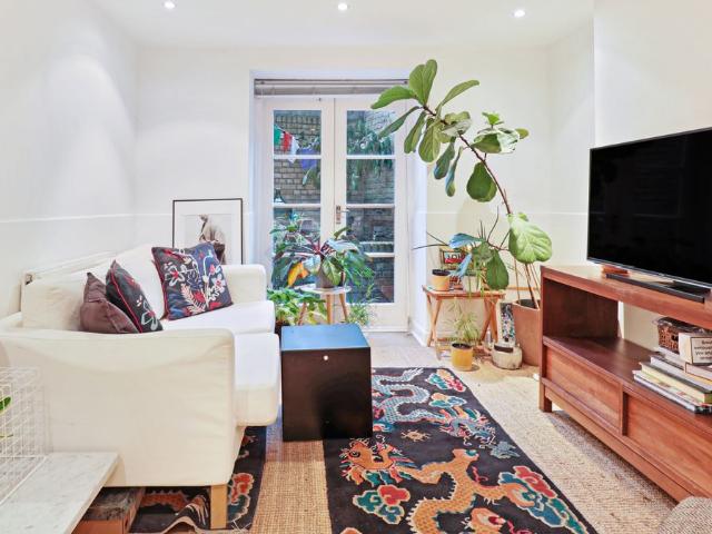 Hemingford Road, Islington Central N1, 2 bed terraced house to rent, £3,000 pcm | PrimeLocation