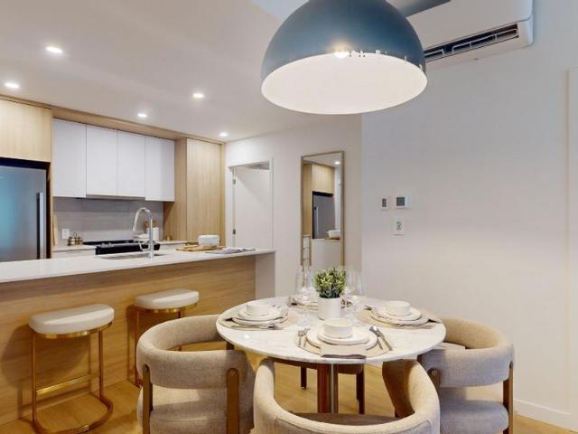 Hemisphere Pointe Claire