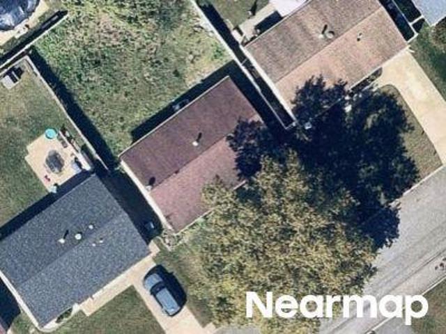 Hemlock Dr