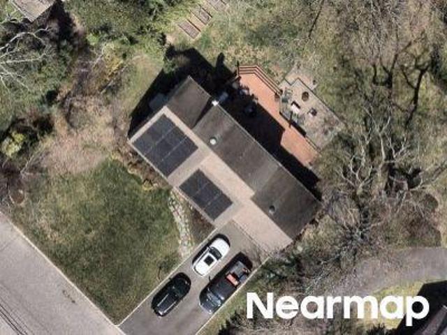 Hemlock Ln