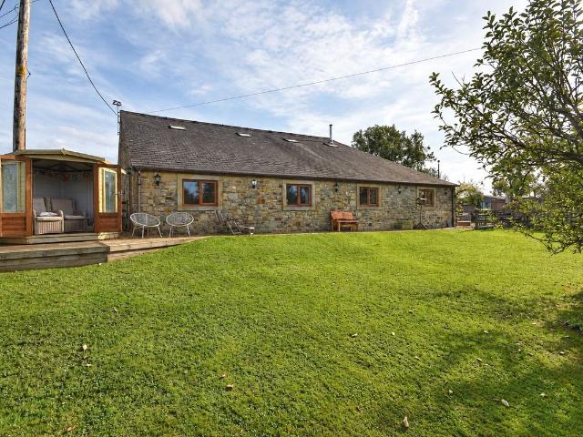 Henthorn Road, Clitheroe, Lancashire BB7, 4 bed detached house to rent, £2,600 pcm | PrimeLocation