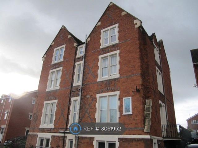 Henwick Road, Worcester WR2, 2 bed flat to rent, £1,200 pcm | PrimeLocation
