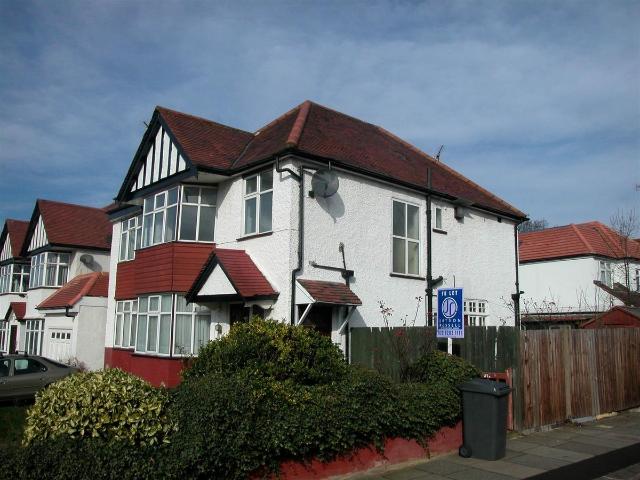 Hendale Avenue, Hendon, London NW4, 4 bed maisonette to rent, £2,800 pcm | PrimeLocation