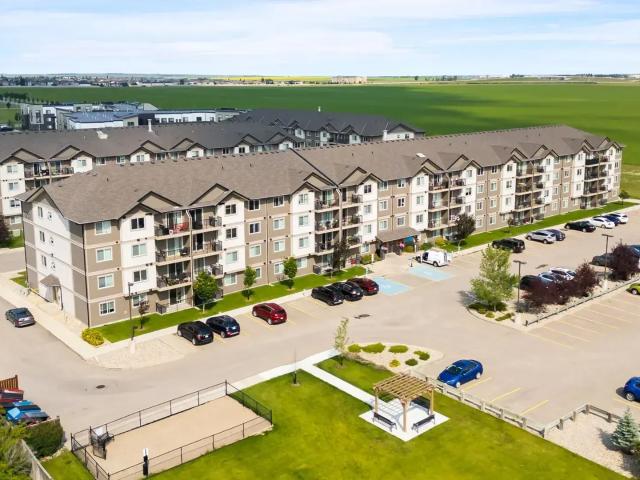 Henderson Meadows — Three Bedroom One Bath