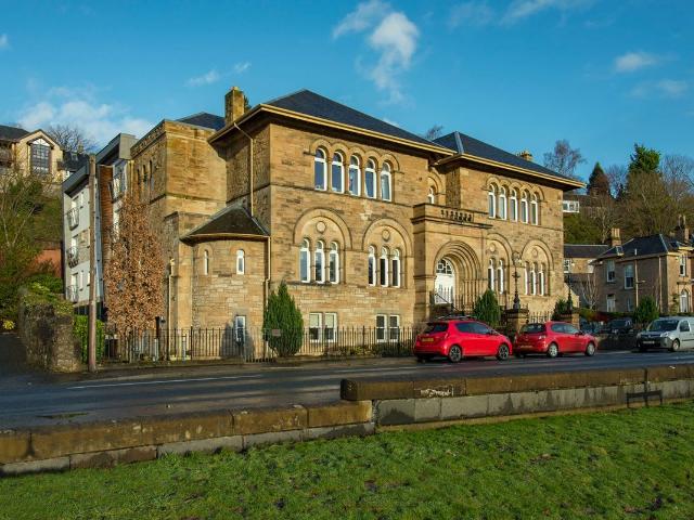 Henderson Street, Bridge Of Allan FK9, 3 bed flat to rent, £1,500 pcm | PrimeLocation
