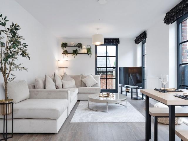 Henderson Place, Edinburgh, Midlothian EH3, 2 bed flat to rent, £2,000 pcm | PrimeLocation