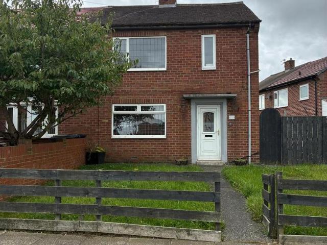 Henderson Road, South Shields 3 bed house to rent £850 pcm £196 pw