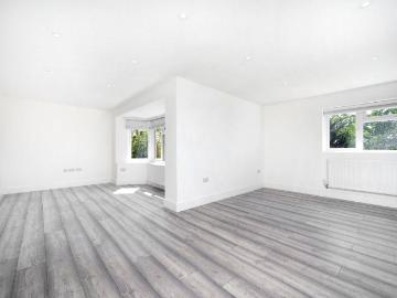 Hendon Way, Brent Cross NW2, 2 bed flat to rent, £2,150 pcm | PrimeLocation