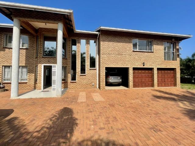 Hendra Executive Family Home To Let – Umhlanga Ridge