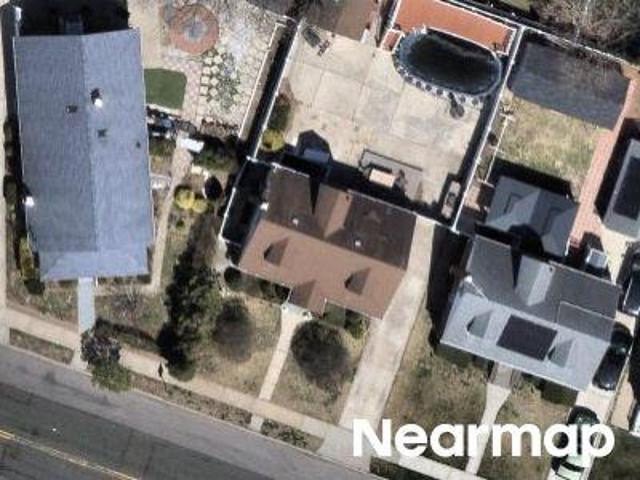 Hendrickson Ave