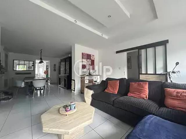 Hénin Beaumont 62110 Achat / Vente maison 10 pièces t10 jardin terrasse