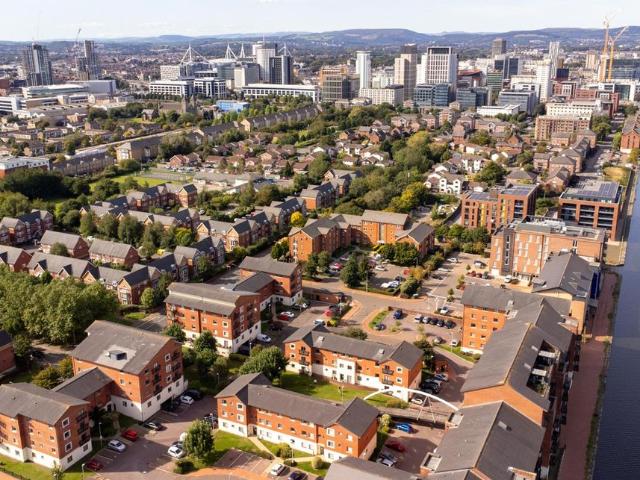 Henke Court, Cardiff Bay, Cardiff CF10, 2 bed flat to rent, £1,200 pcm | PrimeLocation